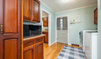 301 5th Street Pl SE, Altoona, IA 50009