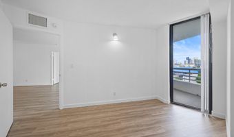 3300 NE 192ND St 915, Aventura, FL 33180