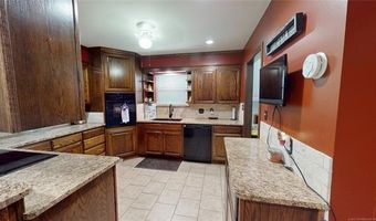 1005 S Broadway, Ada, OK 74820