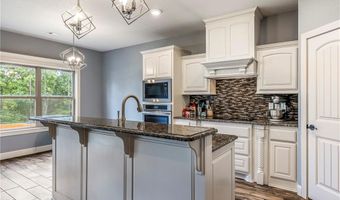 21 Newhaven Ln, Bella Vista, AR 72714