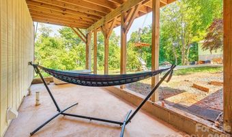 153 Vinewood Cir, Asheville, NC 28806