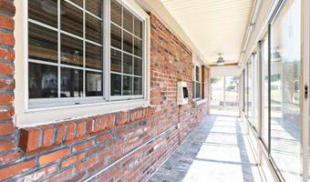 325 ALBANY Ave, Barrington, NJ 08007