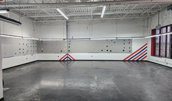 430 Swift Rd A, Addison, IL 60101