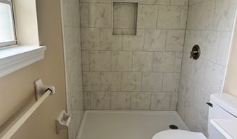 2024 Sharon Ave, Albany, GA 31707