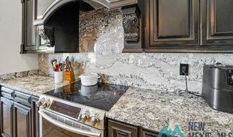 2108 Westridge Rd, Carlsbad, NM 88220