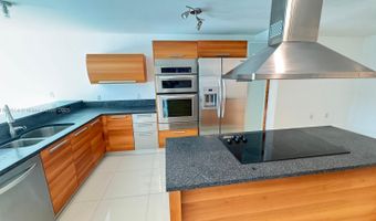 2950 NE 188th St 418, Aventura, FL 33180