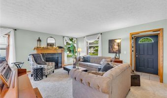 1372 Earhart Ave, Akron, OH 44320