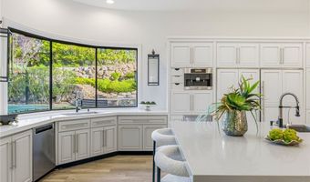 47 Soaring Bird Ct, Las Vegas, NV 89135