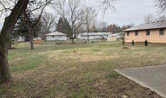 4000 4002 Ontario St, Ames, IA 50014