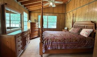4850 NW 55th Ave, Bell, FL 32619