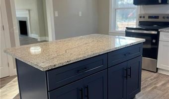 512 Dale St, Archdale, NC 27263