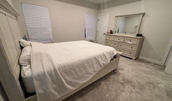 1 Halifax Rd, Bayville, NJ 08721