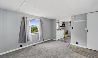 907 Ziebach St, Belle Fourche, SD 57717