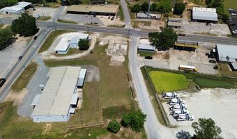 1303 Dothan Rd, Bainbridge, GA 39817