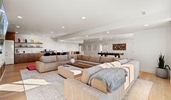 348 E HIDDEN LAKE Dr, Bountiful, UT 84010