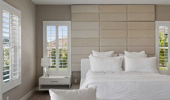 2 Olympia Outlook Dr, Las Vegas, NV 89141