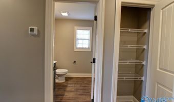22947 Pin Oak Dr, Athens, AL 35613