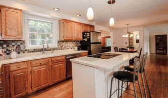 4 Quarry Ct, Auburn, NH 03032