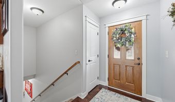 319 31st St SW, Altoona, IA 50009