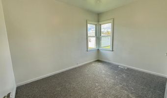 1715 SE Marshall St, Albert Lea, MN 56007