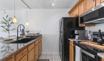 98-500 Koauka Loop 8N, Aiea, HI 96701