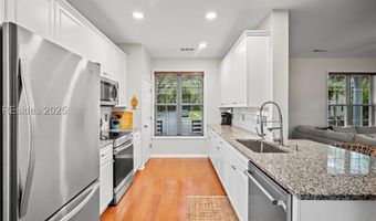 142 Regent Ave, Bluffton, SC 29910