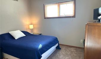 505 NW Bergen St, Adams, MN 55909