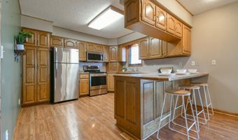 1703 S 2Nd St, Beatrice, NE 68310