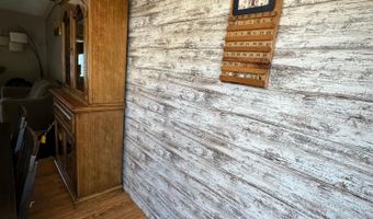 16379 Ward Lake Dr NW, Andover, MN 55304