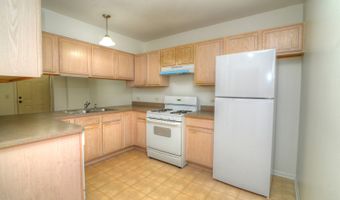 881 N Swift Rd 105, Addison, IL 60101