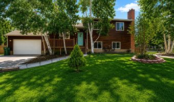 9905 N MEADOW Dr E, Cedar Hills, UT 84062