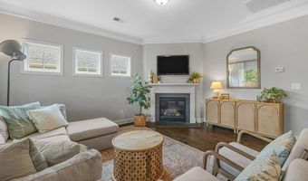 938 Deepwood Ct, Boiling Springs, SC 29316