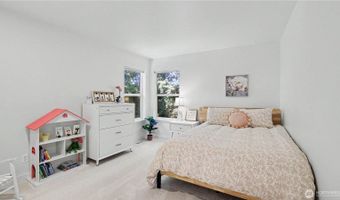 14719 102nd Ave NE, Bothell, WA 98011