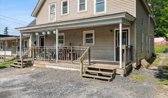 7 Farwell St, Barre, VT 05641
