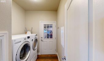 98129 E HOFFELDT Ln, Brookings, OR 97415