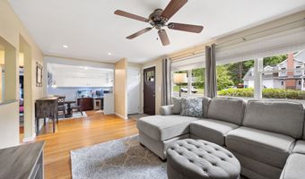 139 Contour Dr, Cheshire, CT 06410