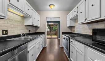 3236 Eastgate Pl #18, Anchorage, AK 99504