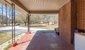 29 Breedlove Dr, Andrews, NC 28901