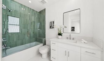 5945 Hesperia Ave, Encino, CA 91316