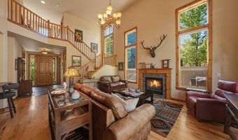 60875 Goldenwood Loop, Bend, OR 97702