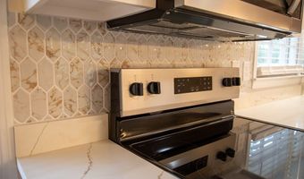 503 Satilla Church Rd, Baxley, GA 31513