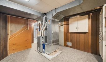 209 S Beverly Ave, Austintown, OH 44515