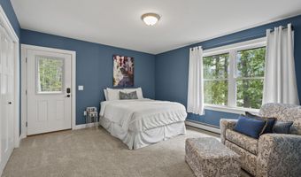 271 Red Gate Ln, Acton, ME 04001