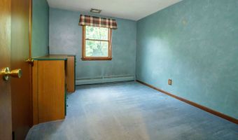 73 Cawley St, Bristol, CT 06010