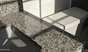 82 Cos Cob Ave, Cos Cob, CT 06807