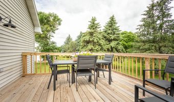1316 Armstrong Rd NW, Alexandria, MN 56308