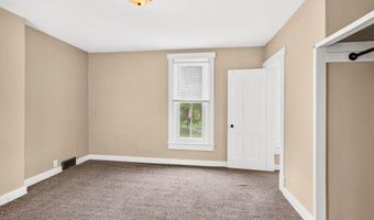 127 Walnut St, Ashville, OH 43103