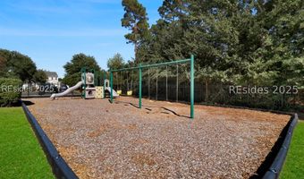 3 Lakeside Dr, Bluffton, SC 29910