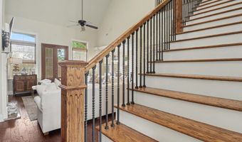 930 Caroline Dr, Biloxi, MS 39532