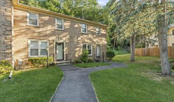 174 Williamsburg Ct, Albany, NY 12203